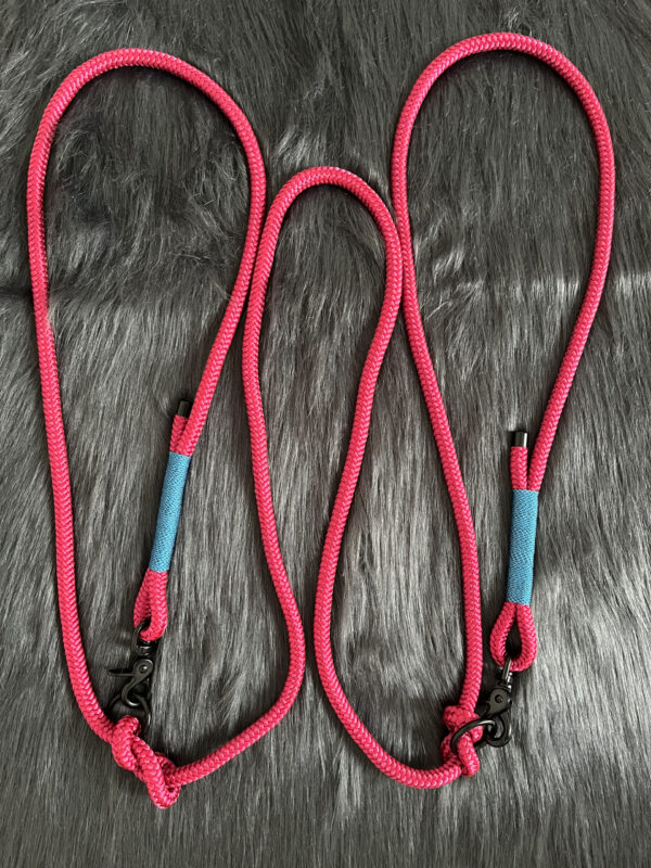 Tauleine in Pink mit Takelung und Scherenkarabiner