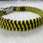 Geknüpftes Halsband