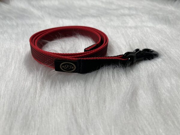 Genähtes Halsband