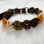 Geknüpftes Halsband