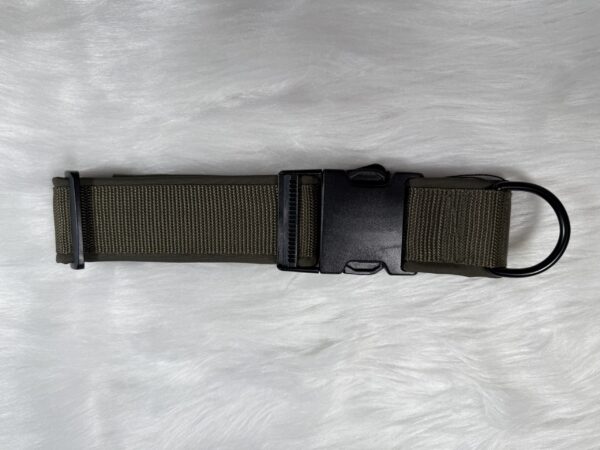genähtes Halsband