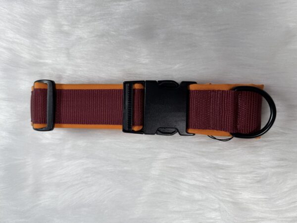 genähtes Halsband