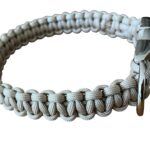 Geknüpftes Halsband