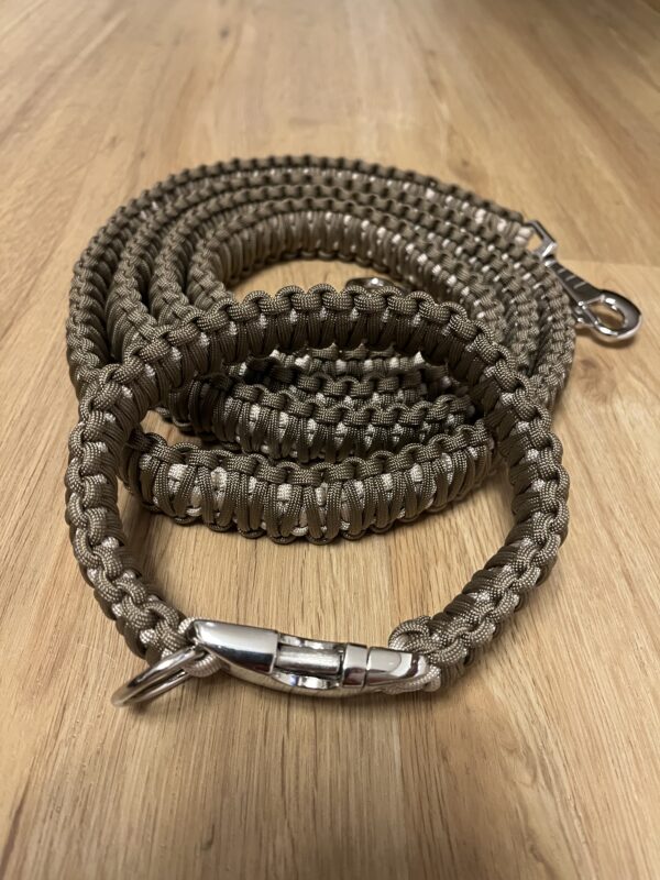 Paracord Leine